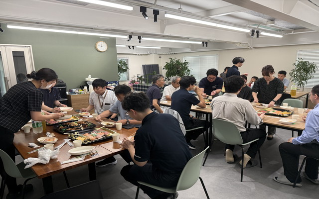 0806納涼会食事[5].jpg